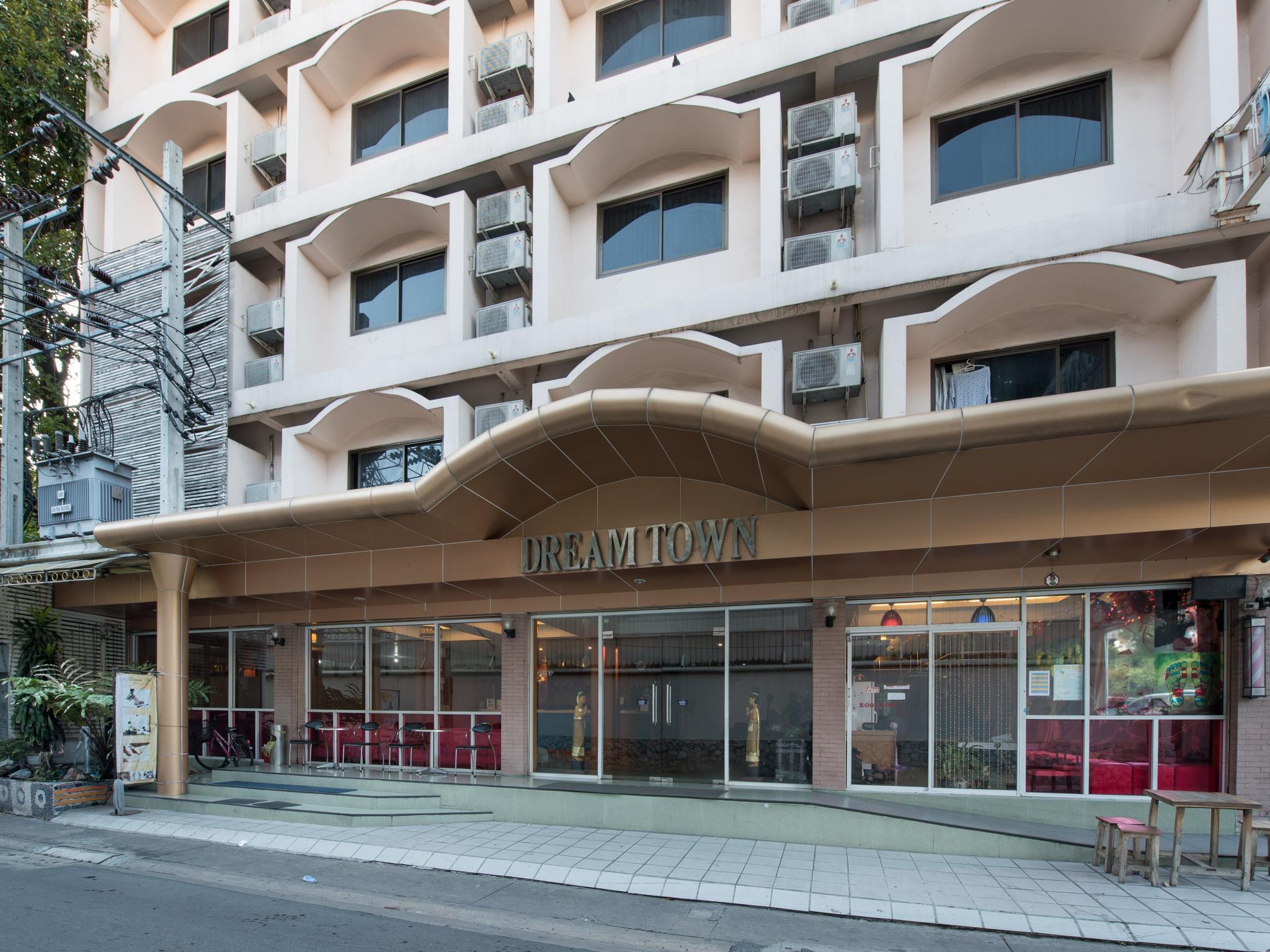Dt Hotel - Pratunam Bangkok Extérieur photo
